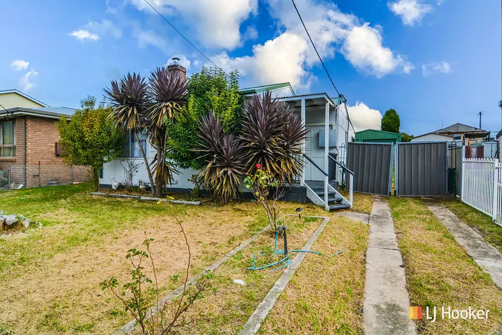 Comfortable Home & Great Location