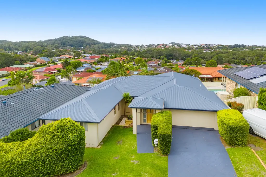 Port Macquarie 4Zimmer Space to Live Now, Scope to Transform Later