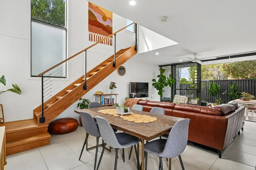 Coffs Harbour 3Moenga Light-Filled Modern Living Moments From The Beach