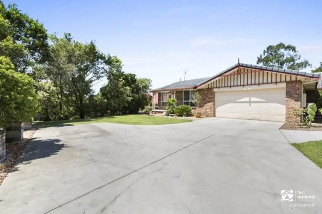 6 Amarillo Drive, Dunbible, NSW 2484