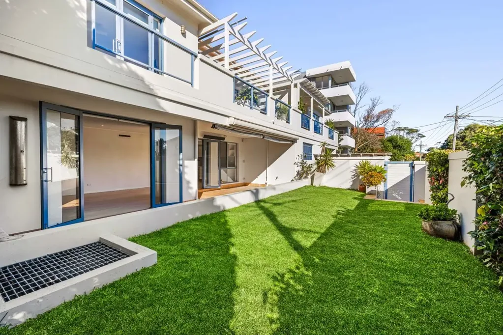 6 Month lease only - Modern Beachside Living in North Bondi!