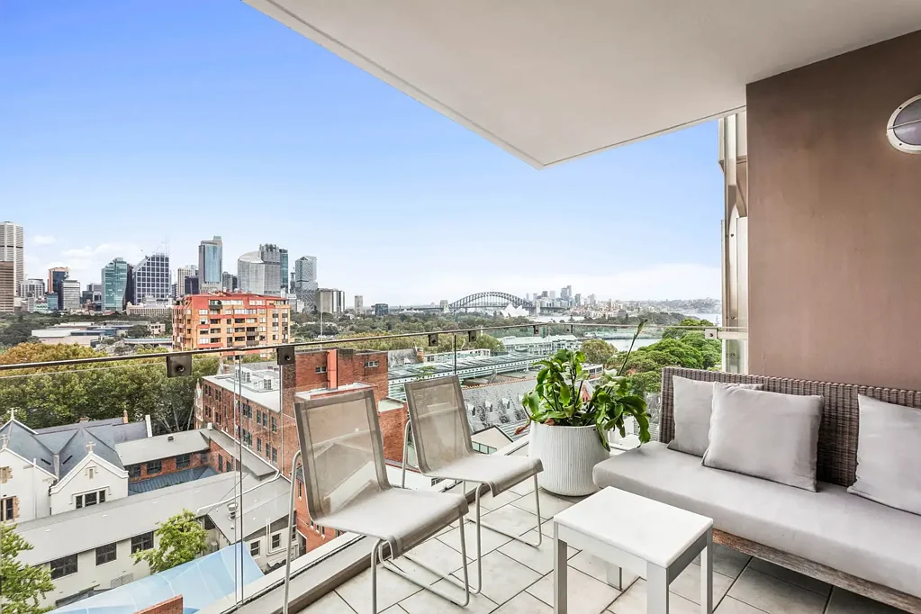 Luxury Harbour View Apartment for Lease in Prestigious Rockwall Gardens |  | Leased by Anna Hudson on 0429 697 212