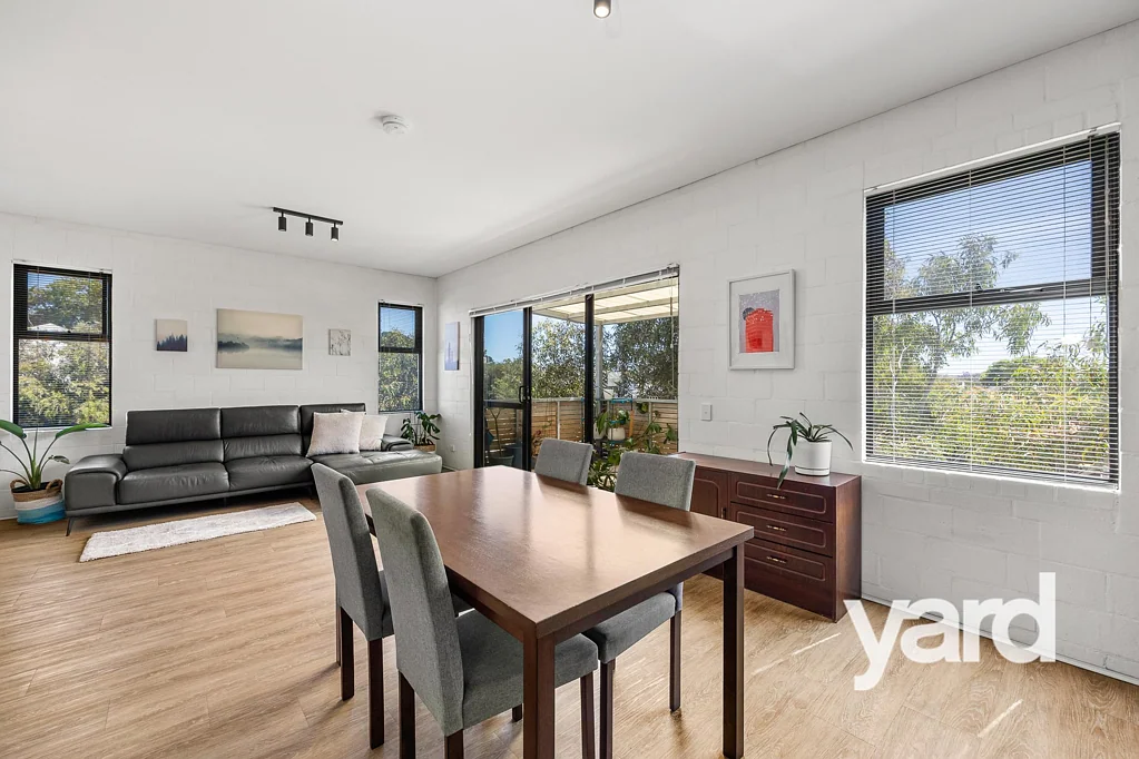3/15 Cummins Street, Willagee, WA 6156