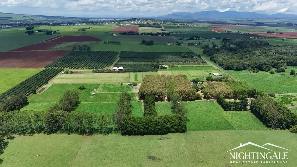 Atherton Private I Lifestyle I Location