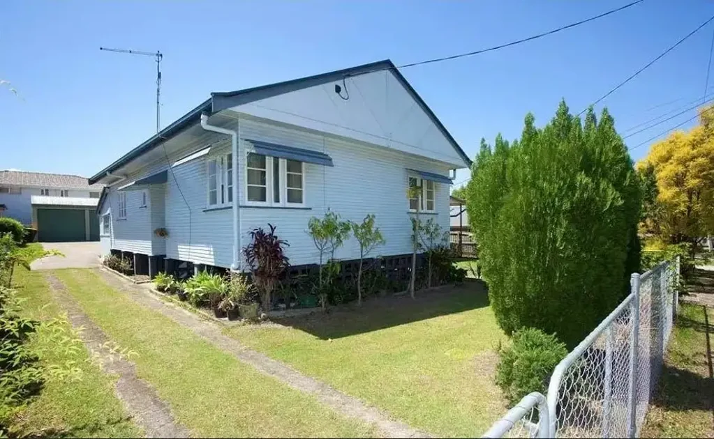 For Rent! Cozy Family Home with Exceptional Convenience
