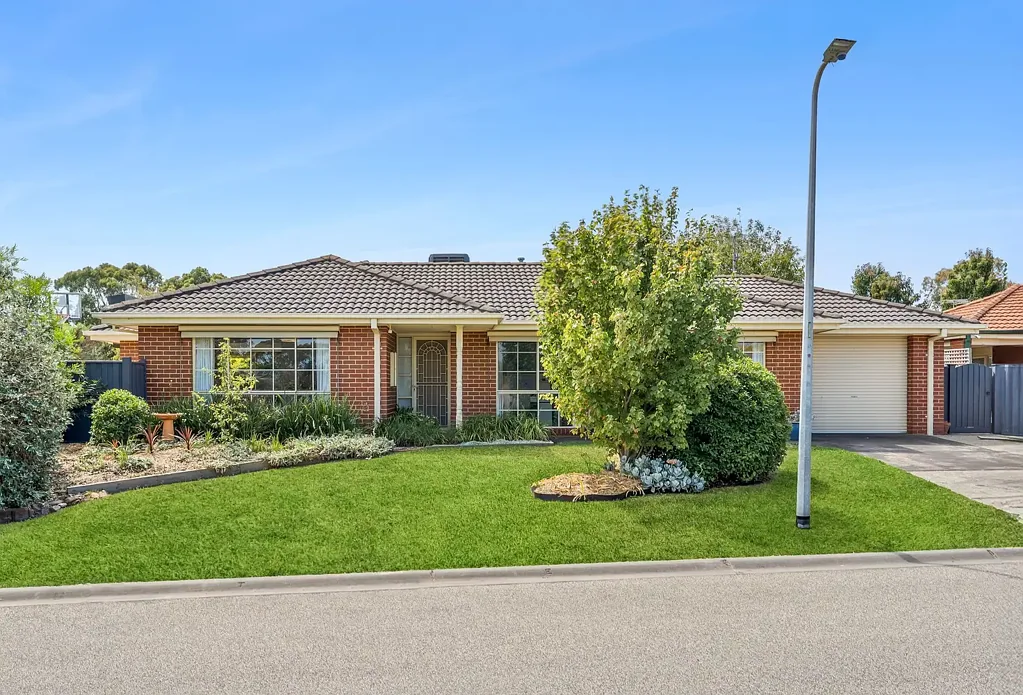 16 Settlers Way, Mount Martha, VIC 3934