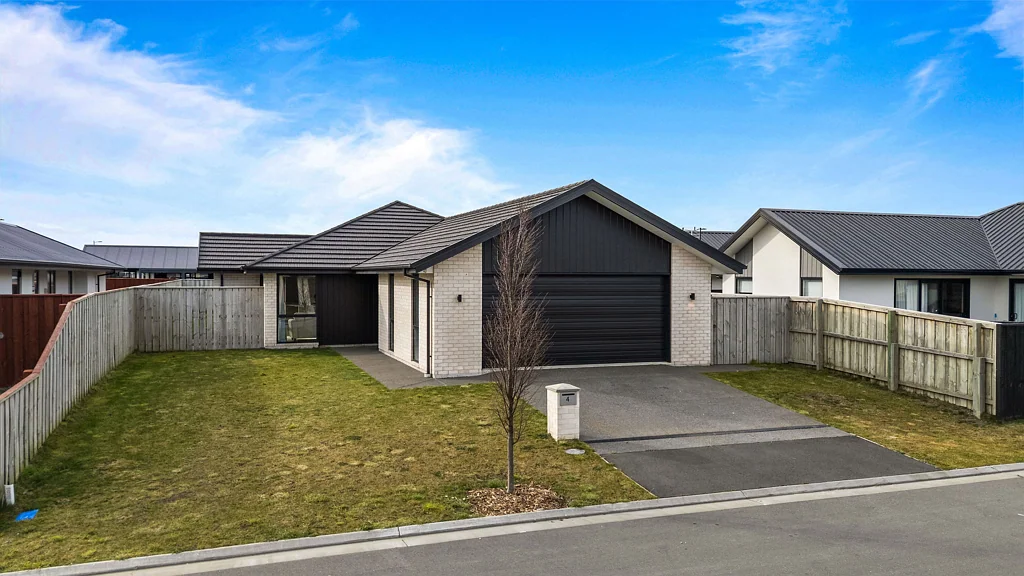 Rolleston 4Moenga NO TENANTS. NO WAITING. MUST SELL!