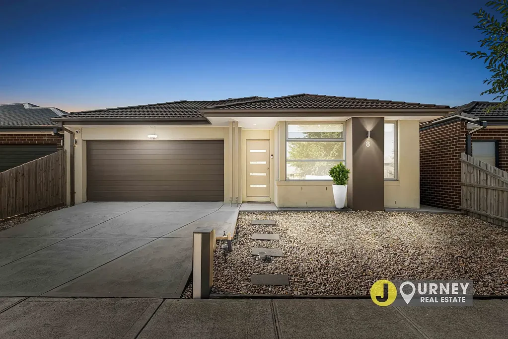Modern 4-Bedroom Gem in the Prime Location of Wollert