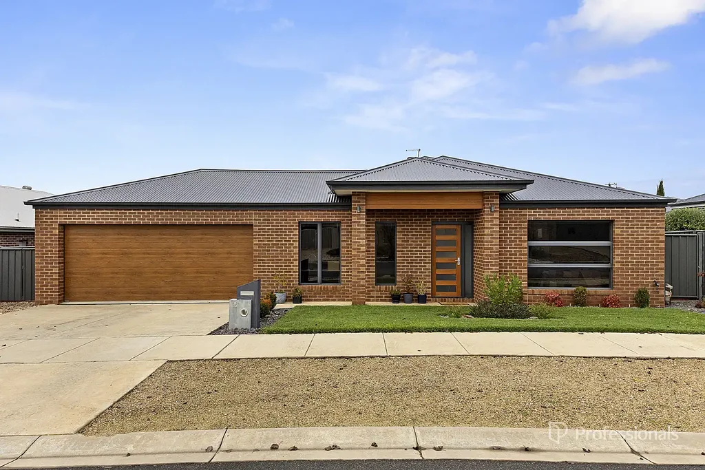Maryborough 3房  Quality Home with Modern Appeal