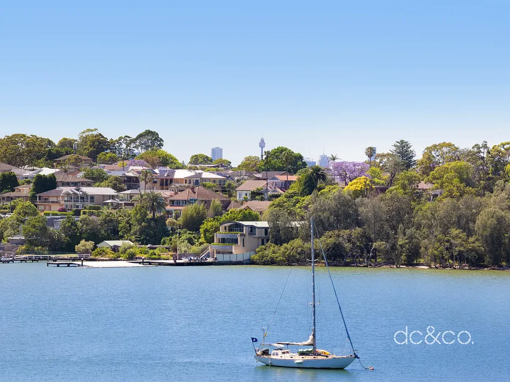 Cabarita 3部屋 Waterfront sophistication redefined with bay views and resort-style living by Mirvac