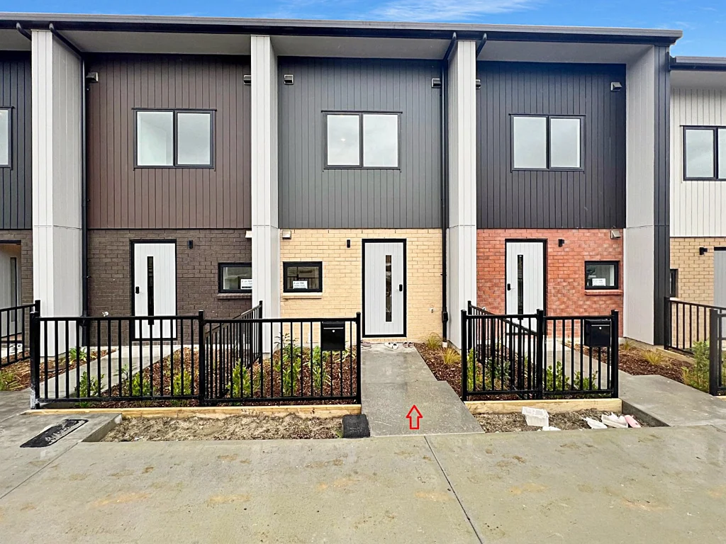 3 Bedroom Town House