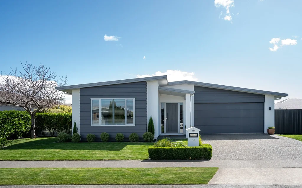 Poraiti 4房  Parklands – prime position