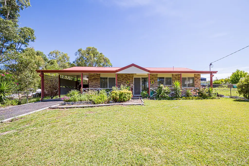 11 Barr Street, Hivesville, QLD 4612