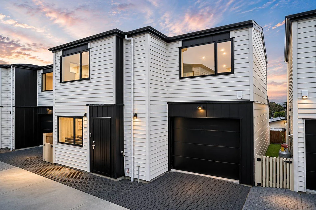 Hillpark 4Kwarto Standalone Freehold Living in an Exclusive Bou...