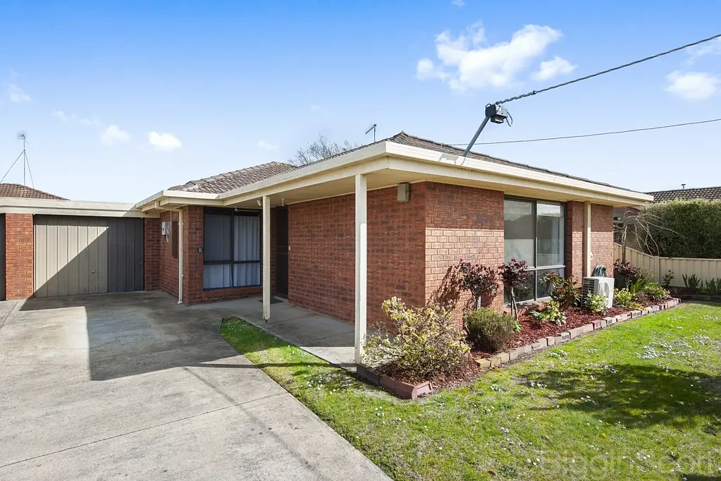 2/2 Cedric Street, Wendouree, VIC 3355