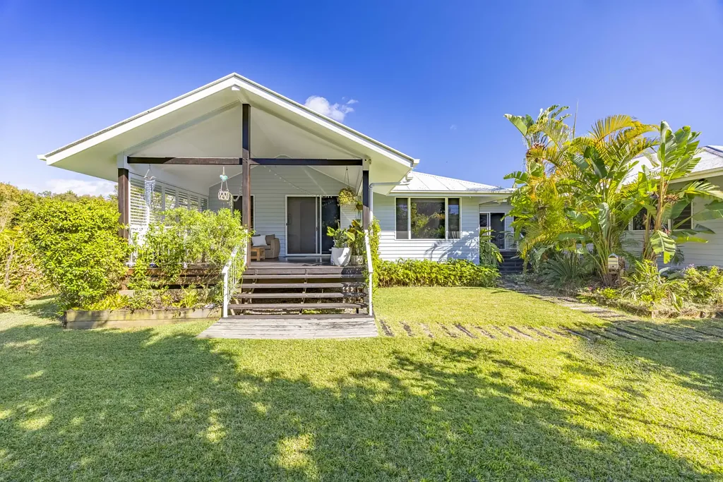 Currumbin Valley 4غرفة نوم Live Like You're on Holiday, Every Day! Private Dual Living, Low maintenance, walk everywhere...