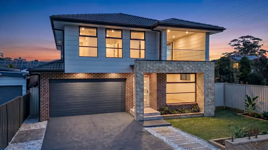 Woy Woy 4房  Brand New Custom-Built Family Home