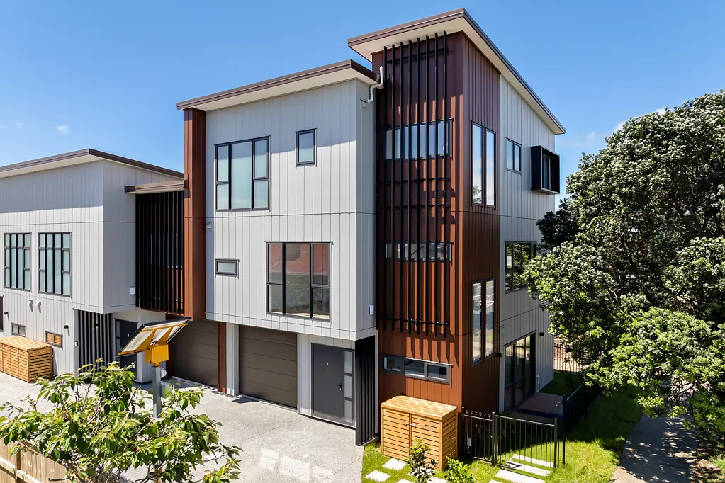 Mangere 3部屋 Stylish New Home with Easy Access to Everything