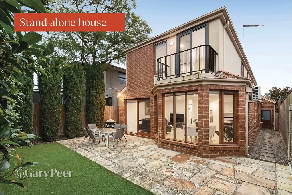 Caulfield South 4房 轻松的家庭生活，持久的魅力 Effortless family living, enduring appeal