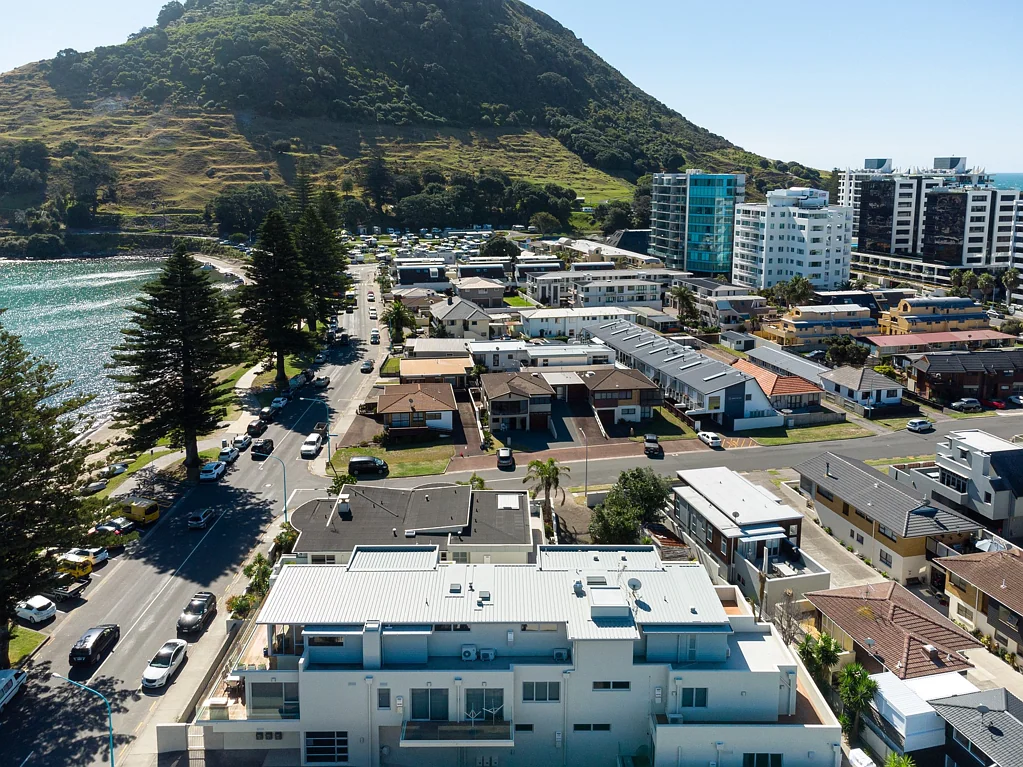 Mount Maunganui 3Moenga Immediate possession available!