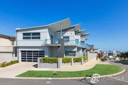 7 Eudora Way, North Coogee