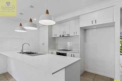 61 Love Street, Upper Caboolture, QLD 4510, 4房, 2浴, House