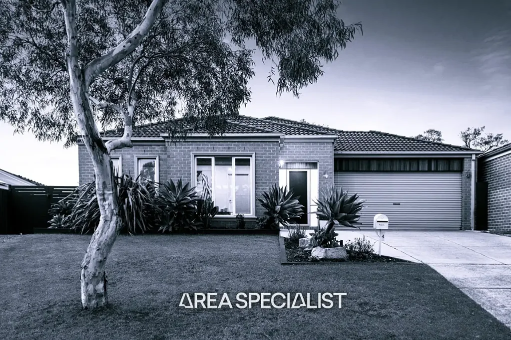 4 Sunny Vale Drive, Langwarrin, VIC 3910