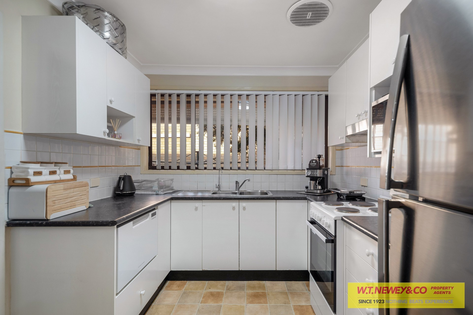 UNIT 1 9 LEEMON ST, CONDELL PARK NSW 2200, 0房, 0浴, House