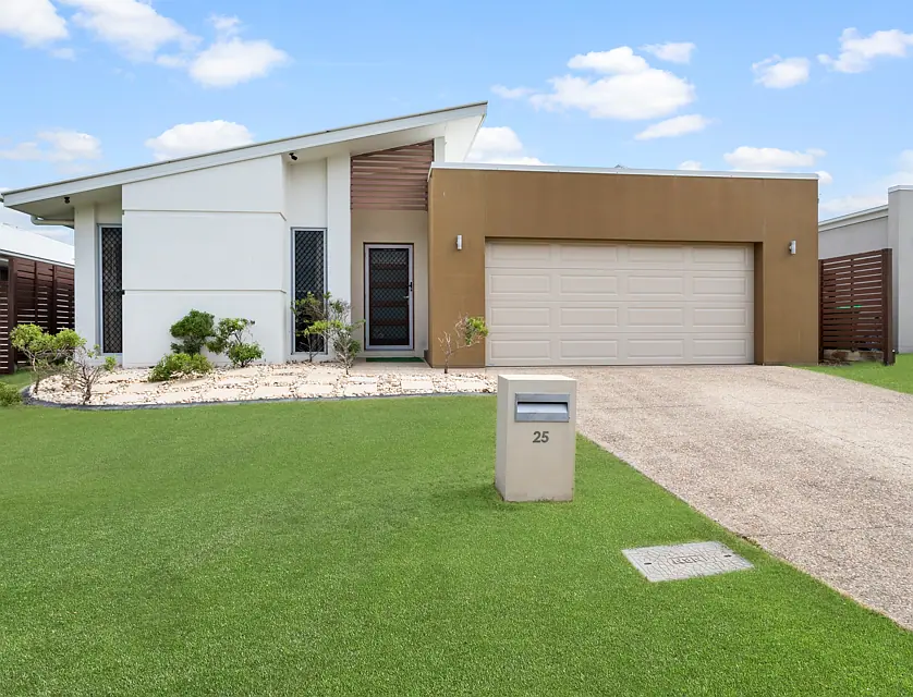 25 Macadamia Street, Mango Hill, Moreton Bay Region, 4部屋, 2バスルーム, House