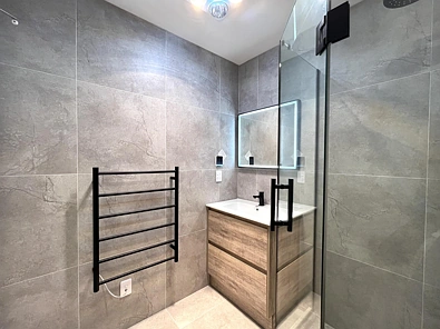 3 Bedroom- Spacious Living in Prime Location