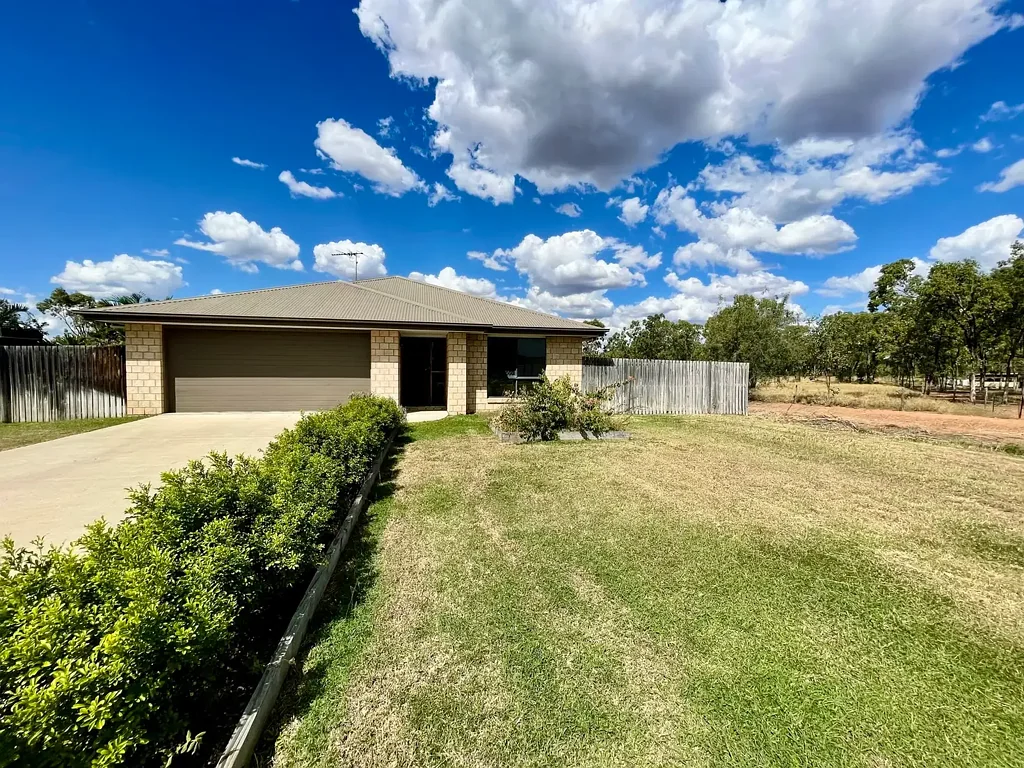 29 LANGFORD Court, Moranbah, QLD 4744