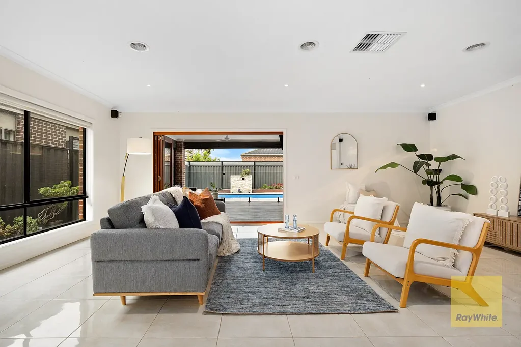 90 Breasley Parkway, Point Cook, VIC 3030