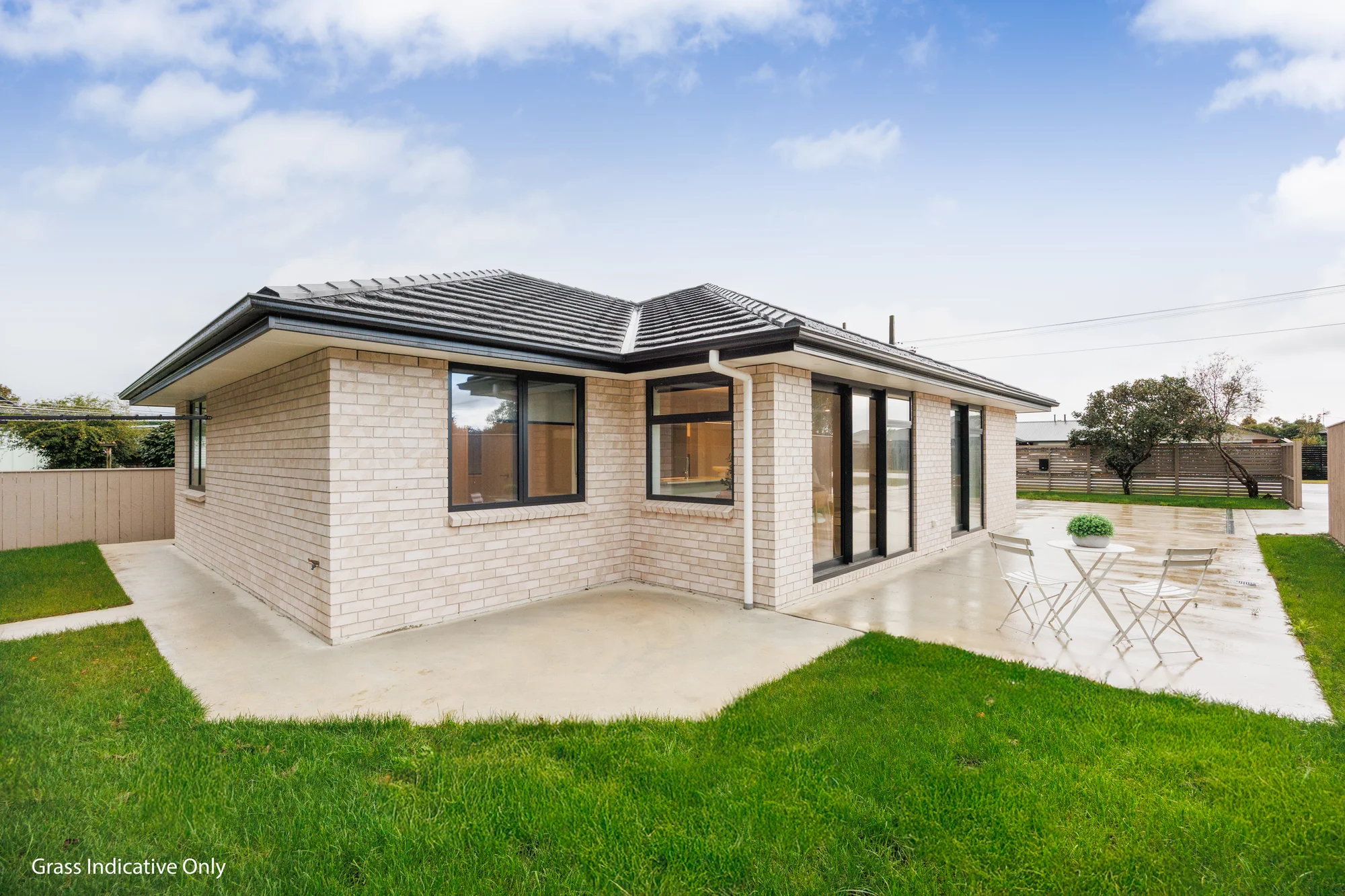 Feilding 4બેડરૂમ Brand new and priced to sell