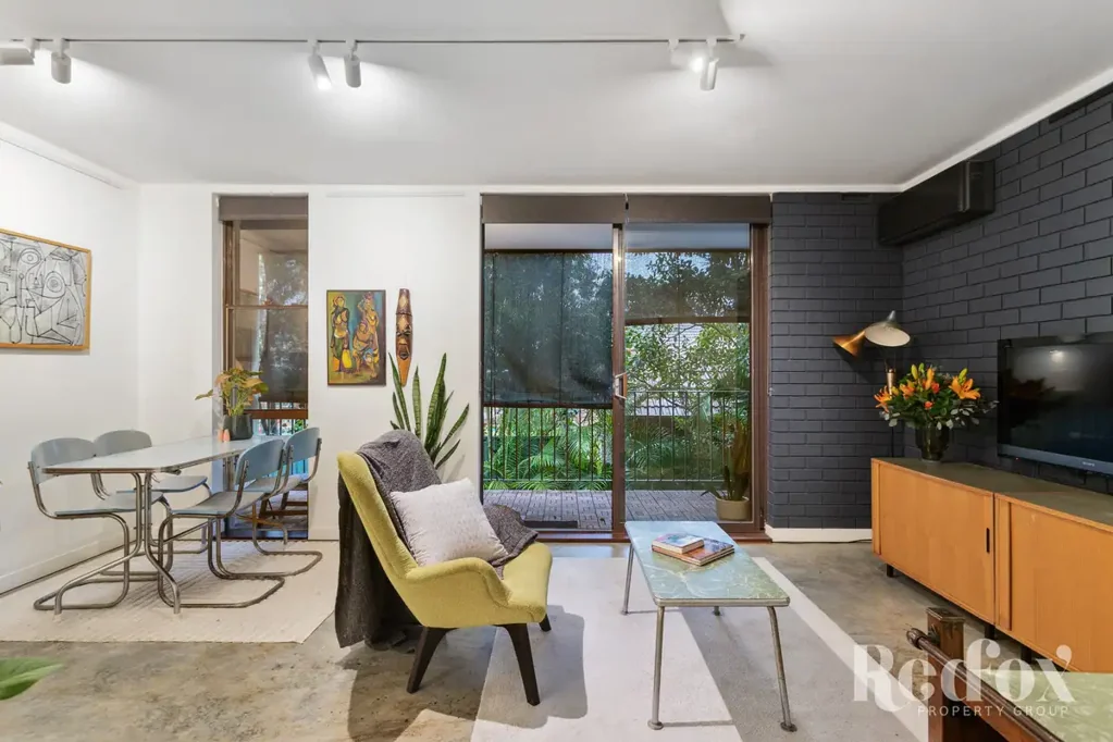 Mount Lawley 2 Bedroom Retro, but make it chic