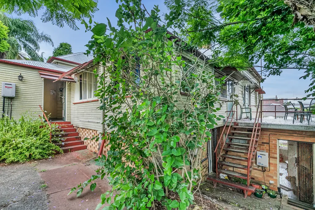 Refreshed and Ready - Affordable Unit on the Fringe of the City