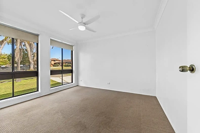 1 Christopher Crescent, Lake Haven, NSW 2263, 3 침실, 1 욕실, House