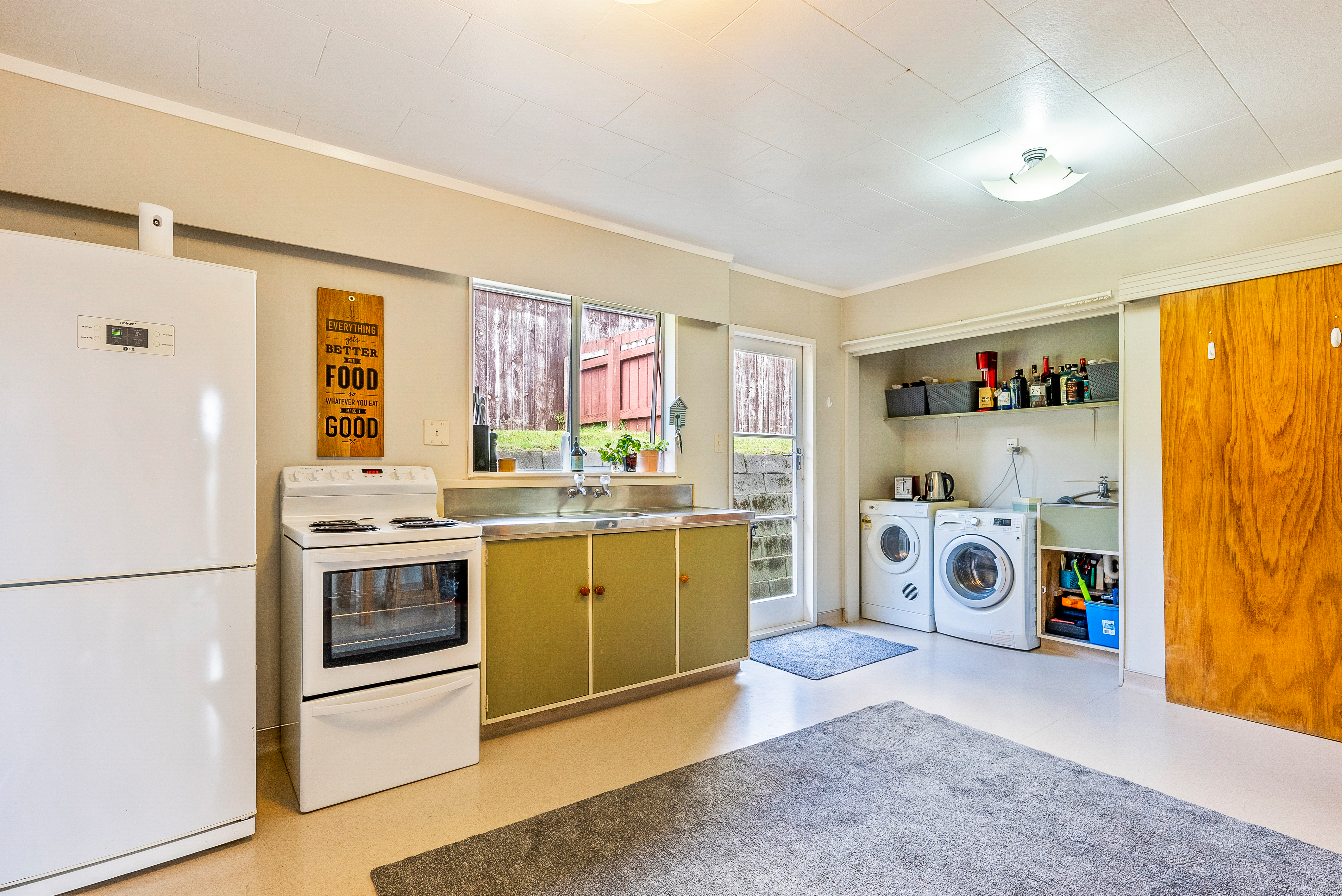 2/315 Kapiti Road, Paraparaumu Beach, Kapiti Coast, 2 ห้องนอน, 1 ห้องน้ำ