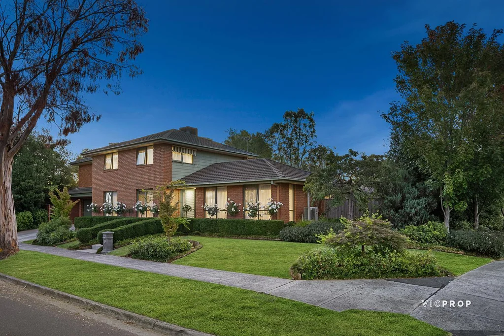 61 Airedale Way, Rowville, VIC 3178
