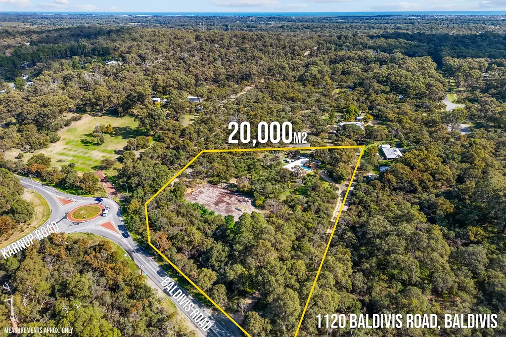 Baldivis 4Kwarto 4.95 ACRES OF ELEVATED COUNTRY LIVING - MINUTES FROM BALDIVIS