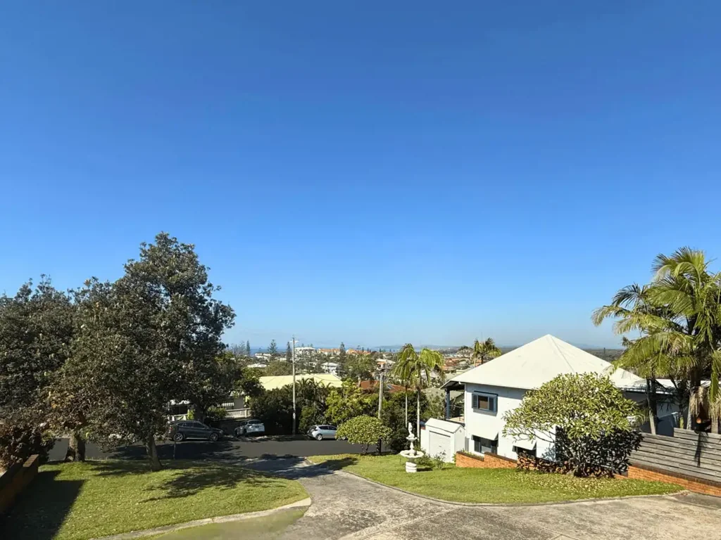 Coastal Living in the heart of Yamba!