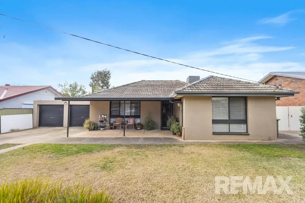 455 Lake Albert Road, Lake Albert, NSW 2650
