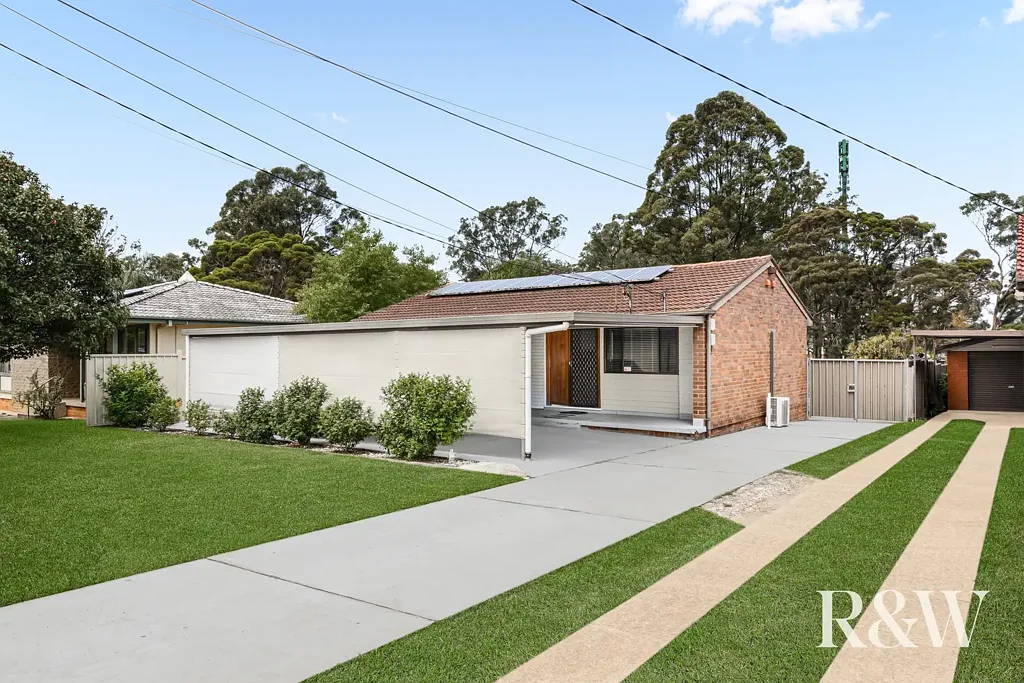 16 Captain Cook Drive, Willmot, NSW 2770
