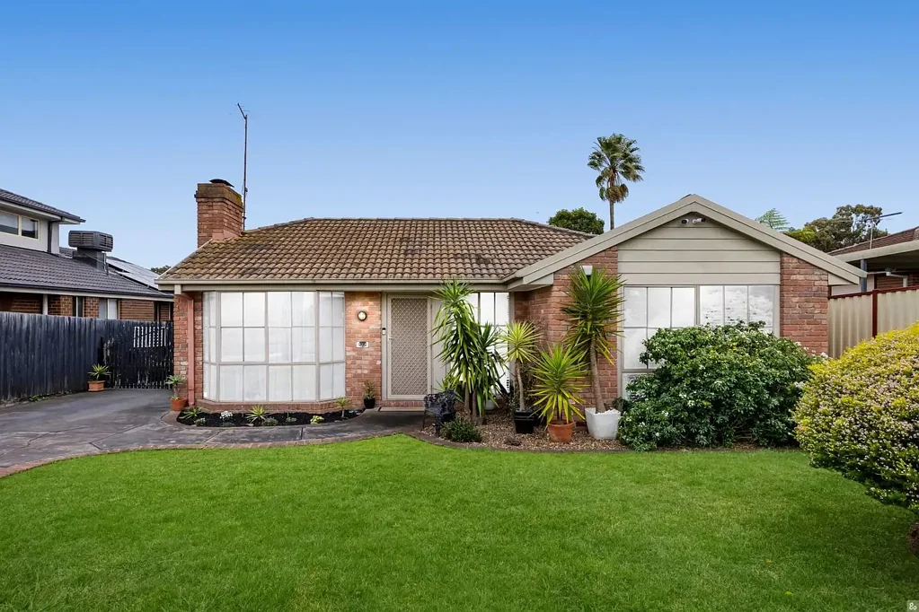 Mill Park 3कमरा Comfortable Home, Excellent Land & Versatile Outdoor Space