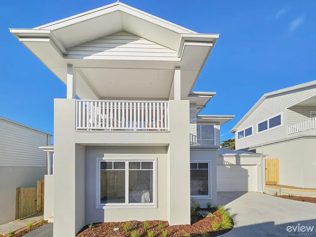 Cowes 4Phòng ngủ Phillip Island - Luxury, Comfortable, Quality Built Townhouse
