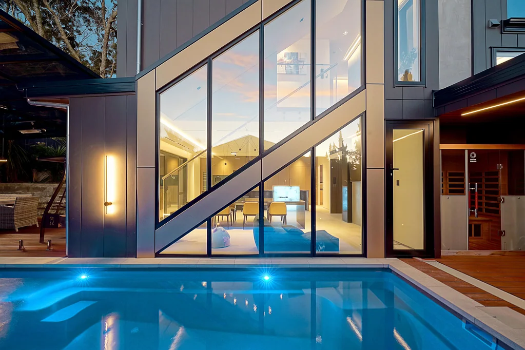 Remuera 4房  Remarkable Executive Residence above Orakei Basin