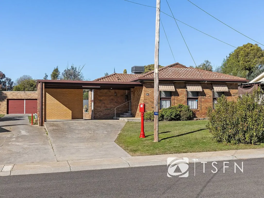 12 Cliff Avenue, Strathdale, VIC 3550