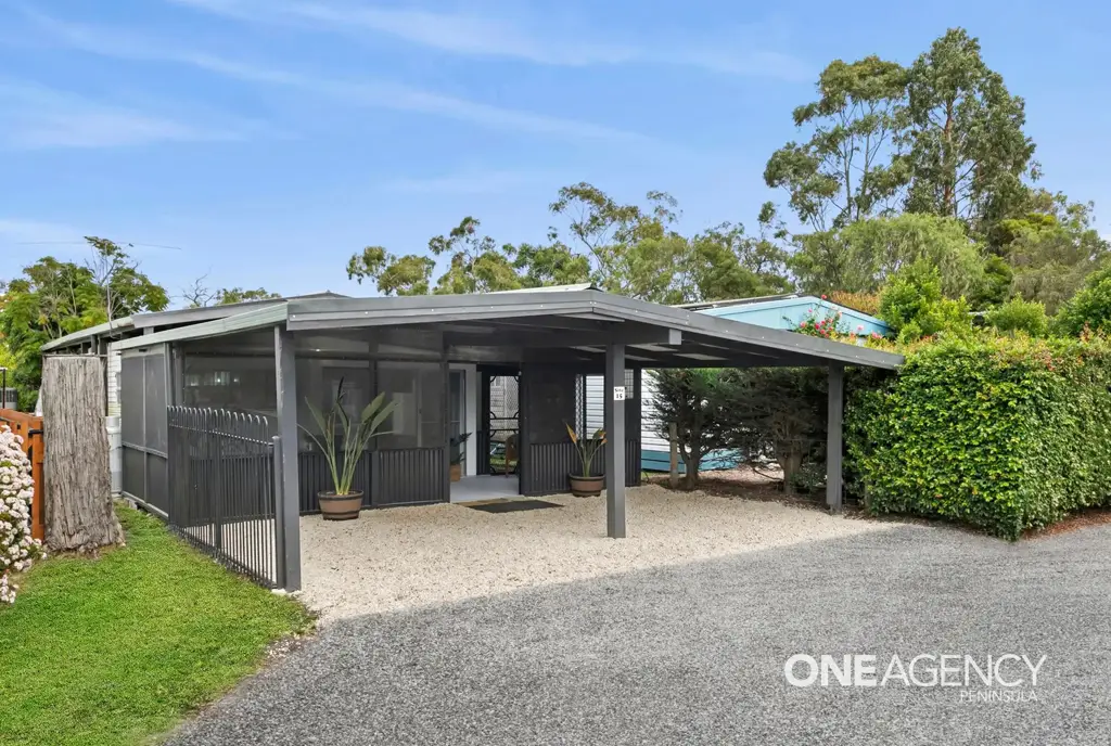 Somerville 2Moenga Fully Renovated Over 55’s Full Time Residential Opportunity