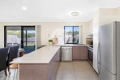 17 Cottrell Drive, Pimpama, QLD 4209, 4 Bedrooms, 2 Bathrooms, House