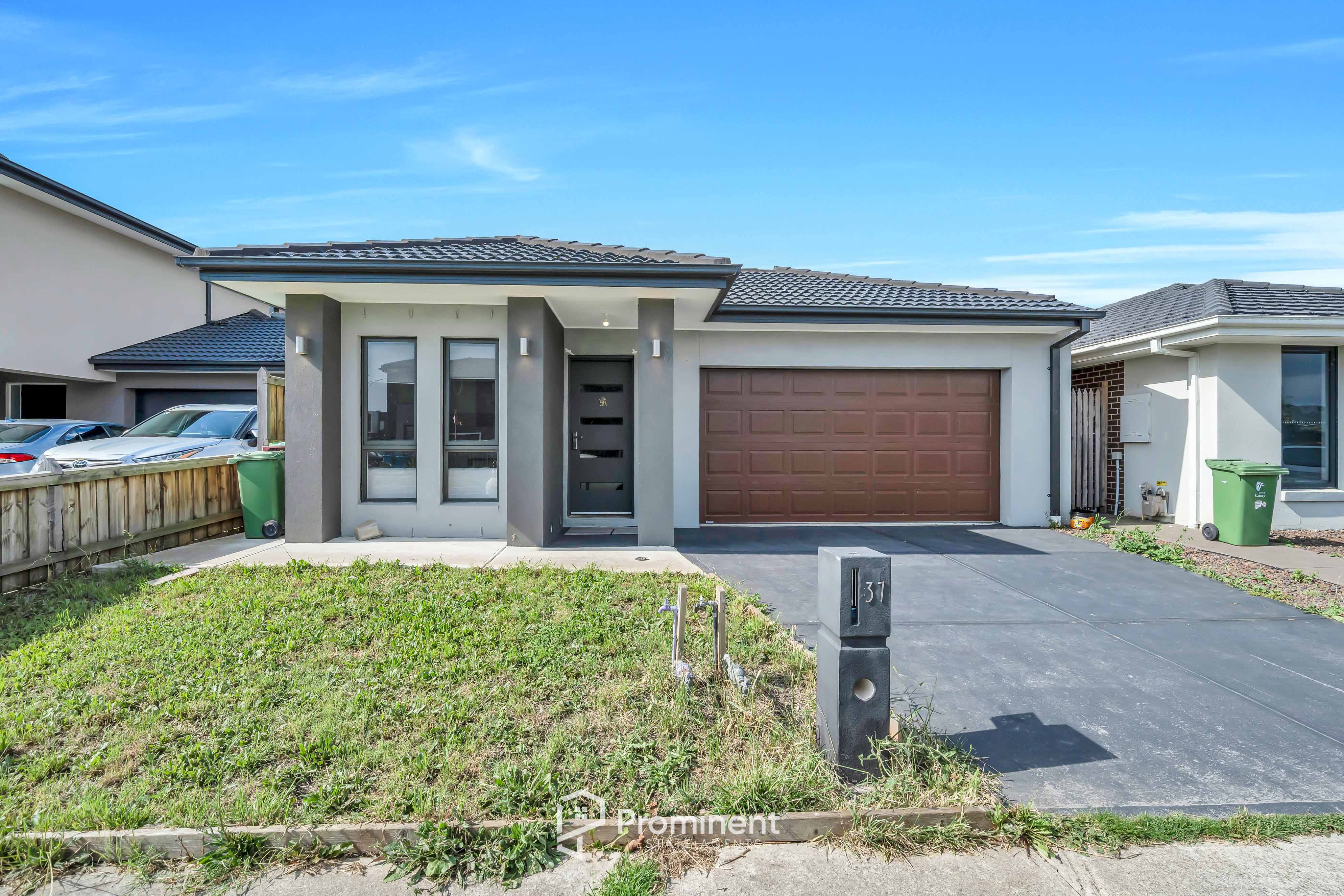 37 PITFIELD AV, CRANBOURNE EAST VIC 3977, 0 chambres, 0 salles de bain, House