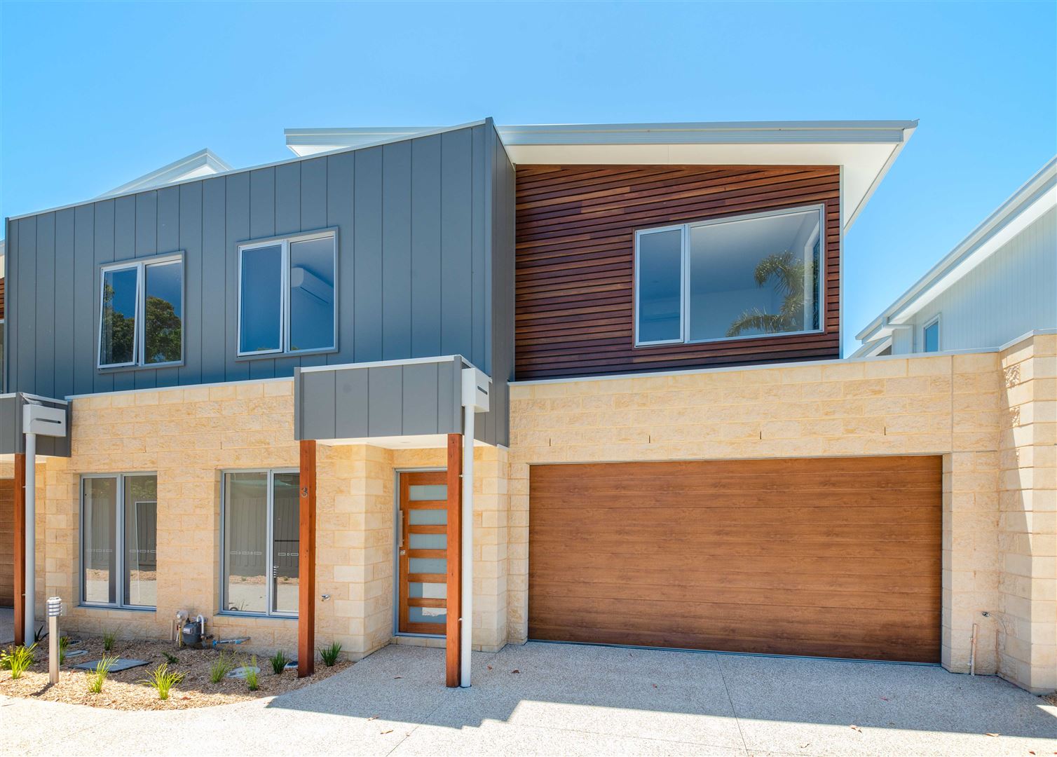 UNIT 3 83 SALMON ST, HASTINGS VIC 3915, 0房, 0浴, Townhouse